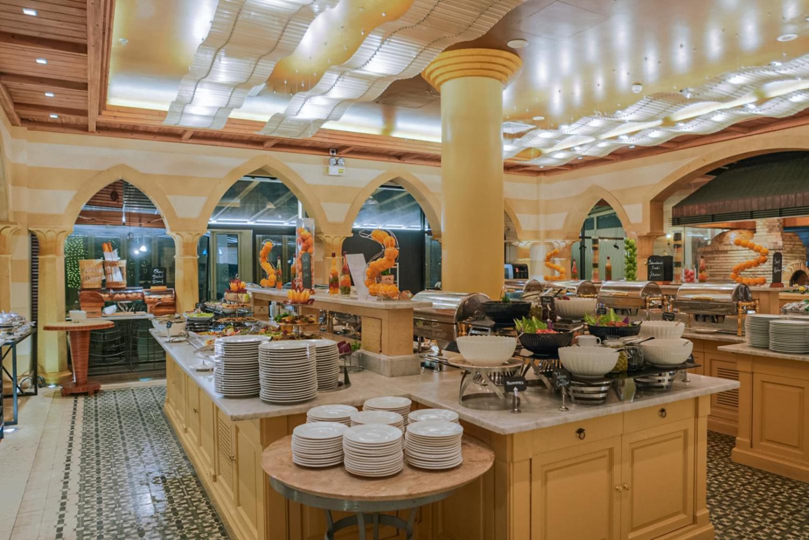 Sheraton Dammam Hotel & Convention Centre Экстерьер фото